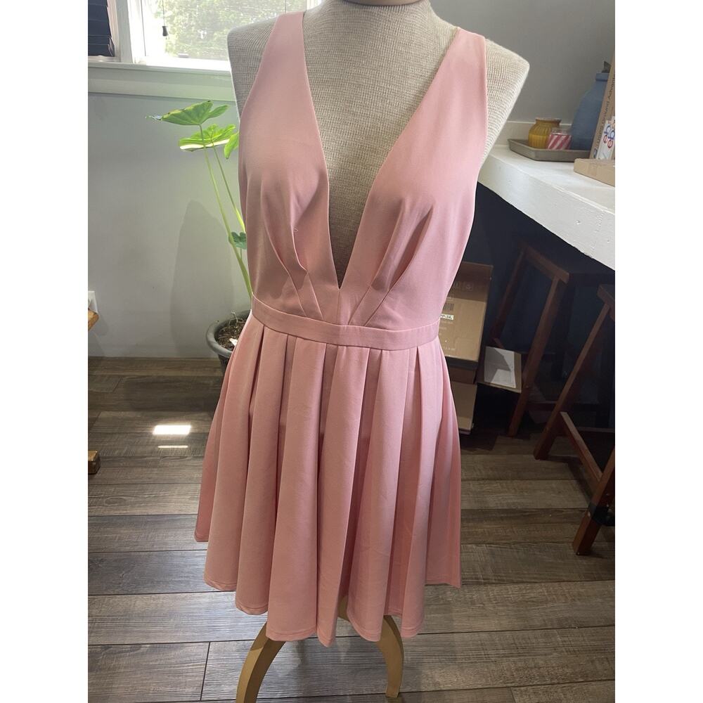 Sugar+Lips Soft Pink Strappy Deep VNeck Pleated Skirt Dress M Coquette Wedding